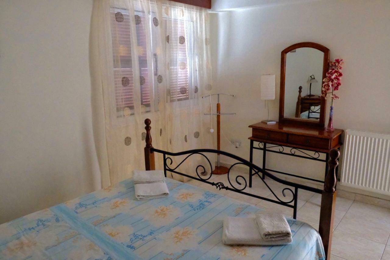 Villa On The First Line Πέγεια Εξωτερικό φωτογραφία